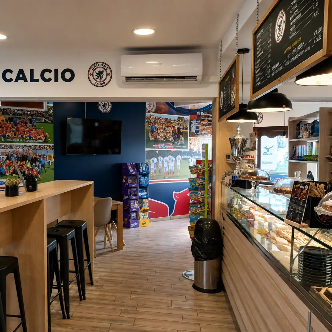 Il bar interno del Centro Sportivo Grifone